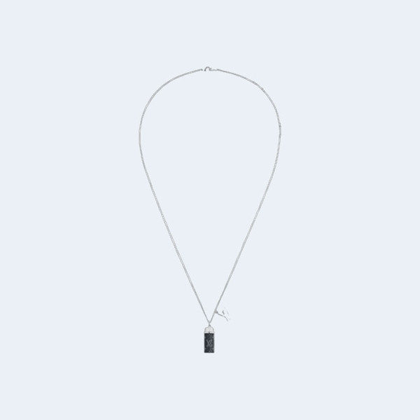 루이비통 모노그램 이클립스 참스 목걸이