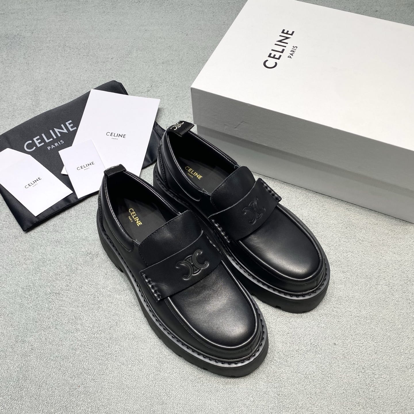 셀린느 CELINE 트리옹프 로퍼