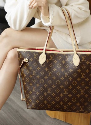 루이비통 모노그램 네버풀 세리즈 레드 MM M41177