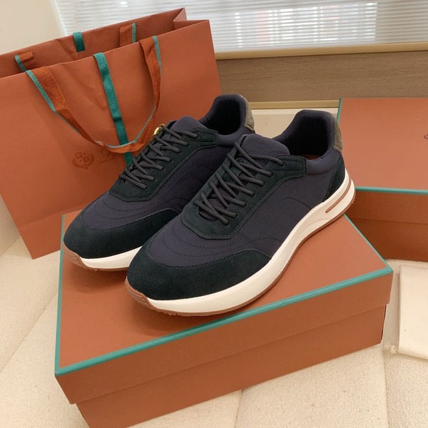 로로피아나 위크엔드 워크 스니커즈