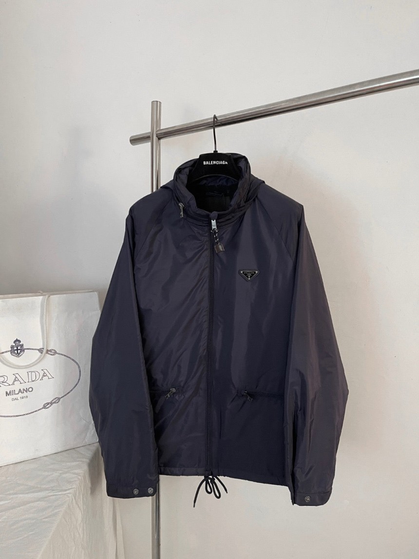 프라다 리나일론 자켓