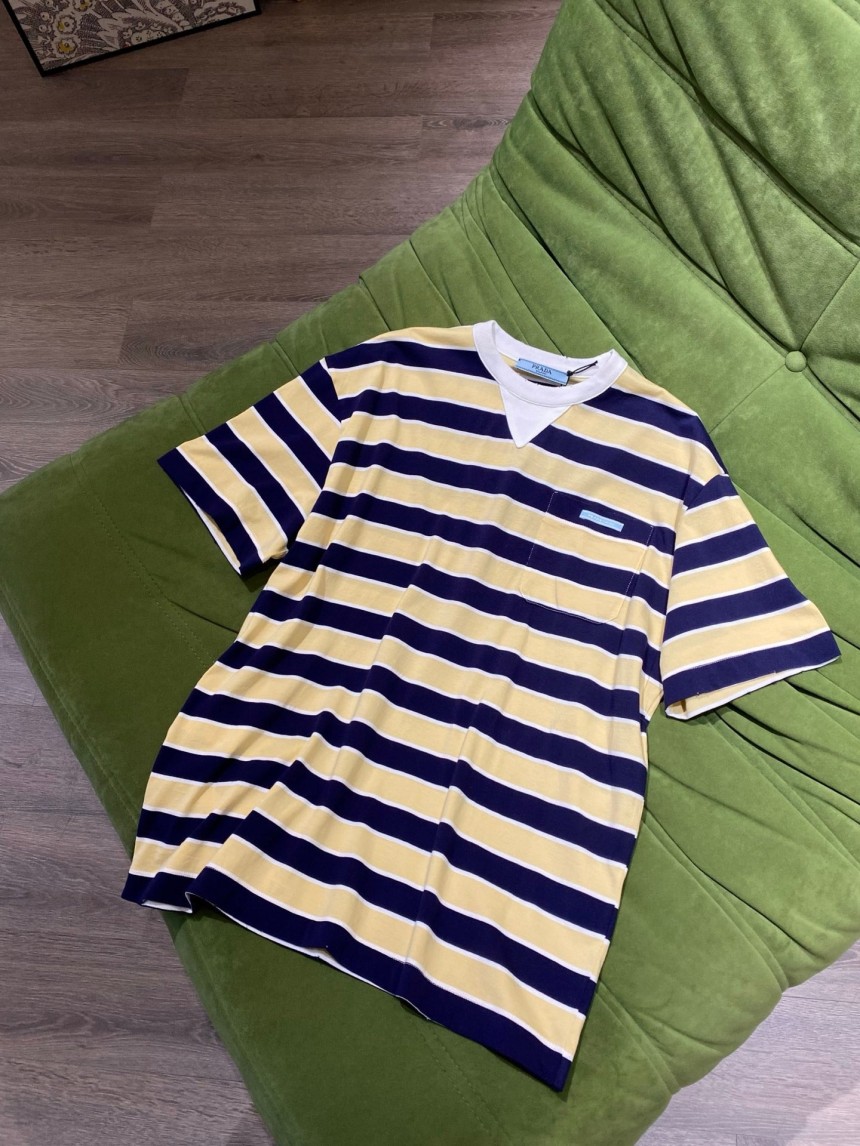 프라다 단가라 반소매 티셔츠