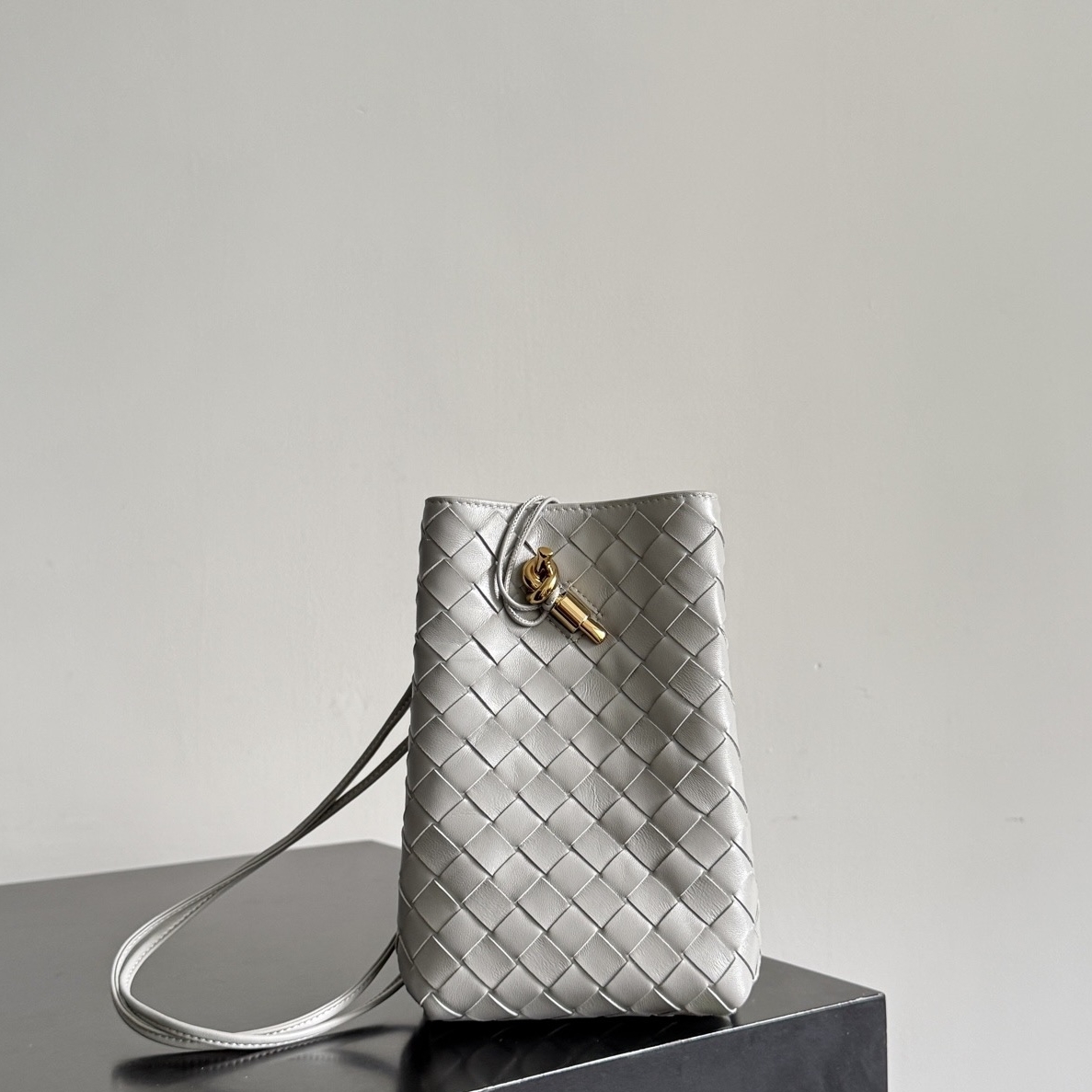 보테가 베네타 폰 피우치