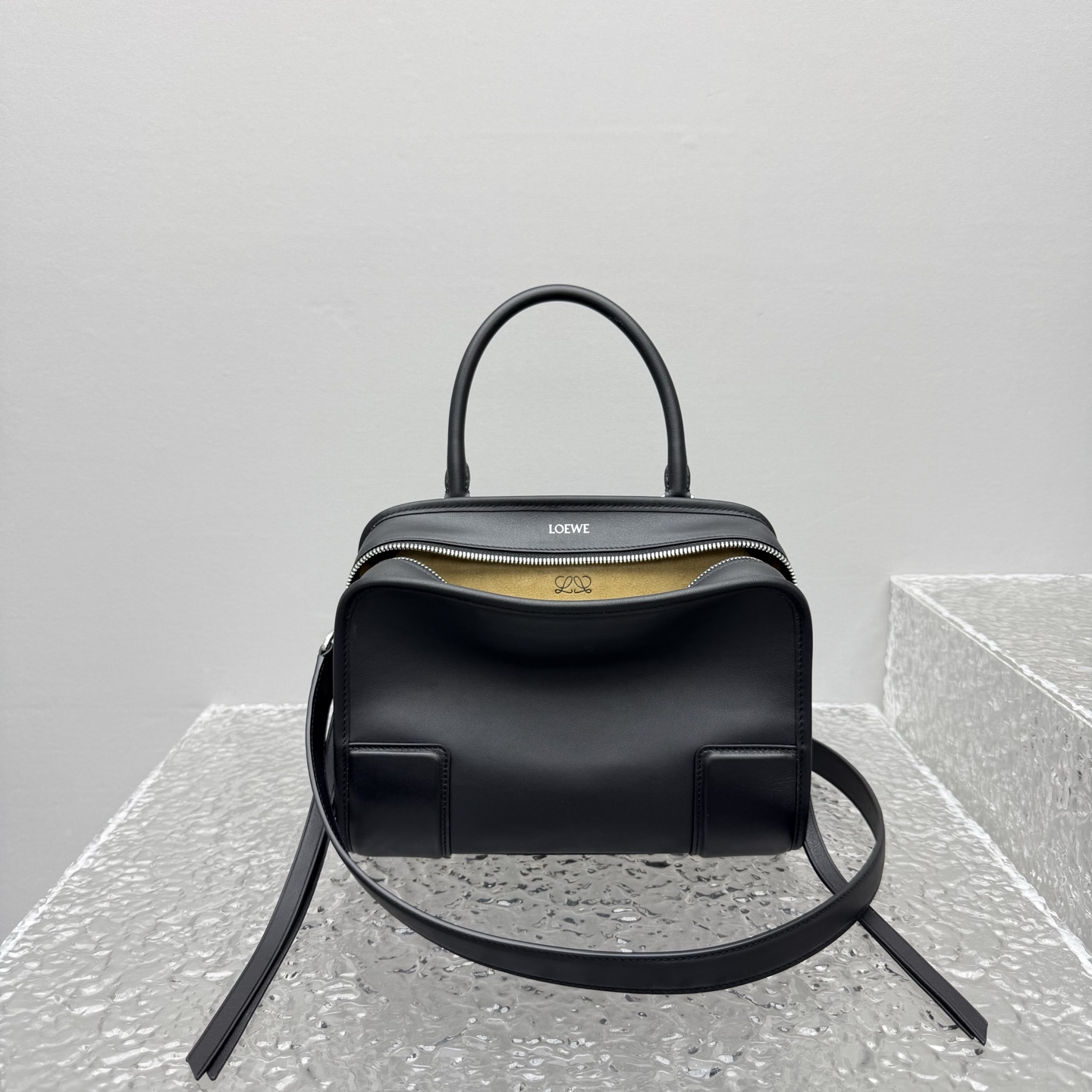 로에베 아마조나 180 스몰