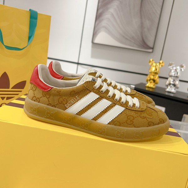 구찌 X 아디다스 가젤 GG 스니커즈 카멜