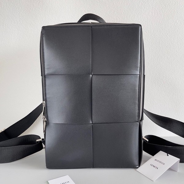 보테가 베네타  아르코 백팩