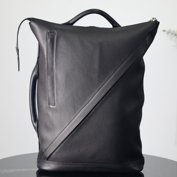 크롬하츠 크로스 백팩  K637 하이엔드급