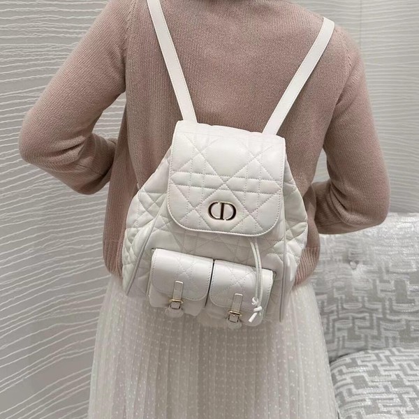 디올 카로 백팩 미디엄 화이트