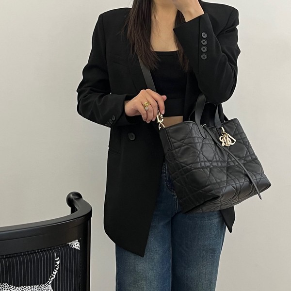 디올 뚜주흐백 미디엄 블랙