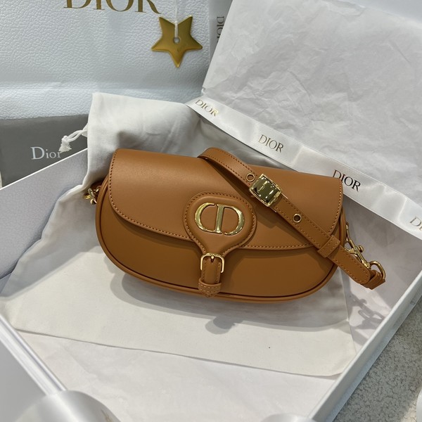 디올 바비 EAST 미디움 정품퀼