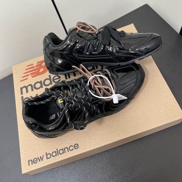 뉴발란스 X 미우미우 콜라보 530 블랙