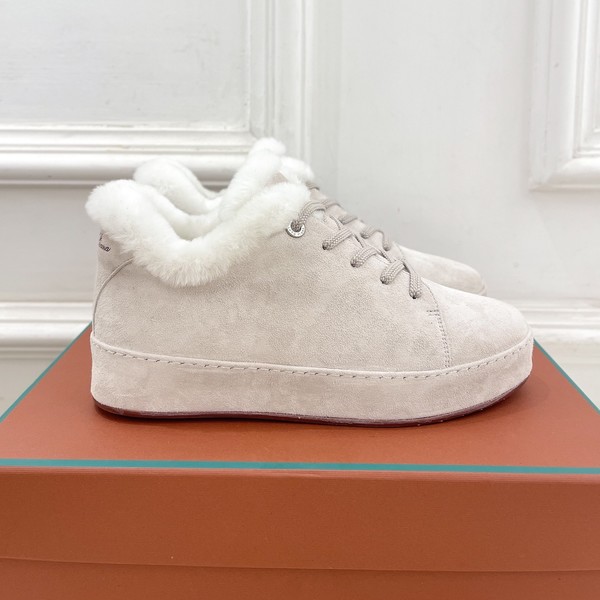 로로피아나 뉴이지스 스니커즈