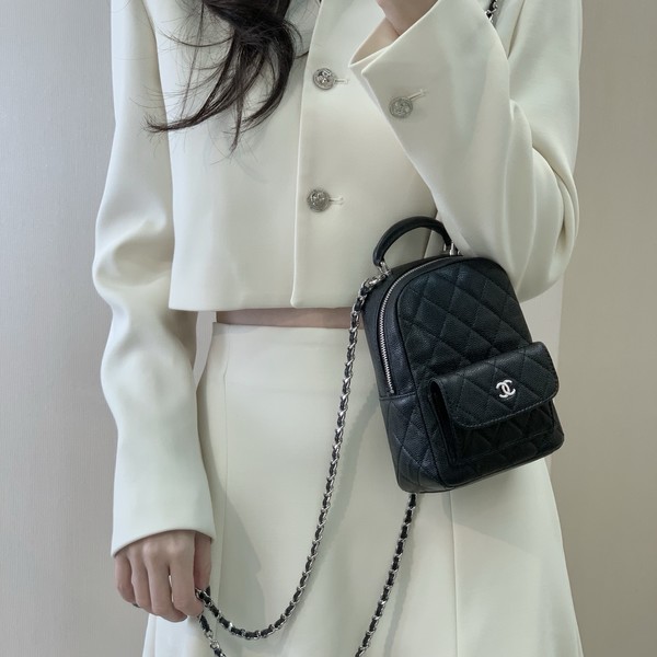 샤넬 크루즈 미니 백팩 캐비어 블랙