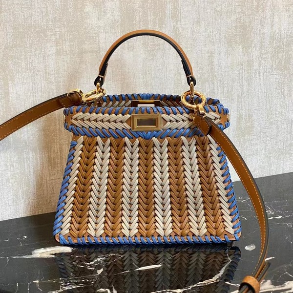 펜디 피카부  I SEE U 20 백