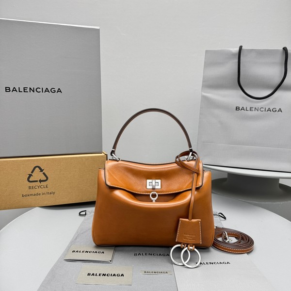 발렌시아가 로데오 23