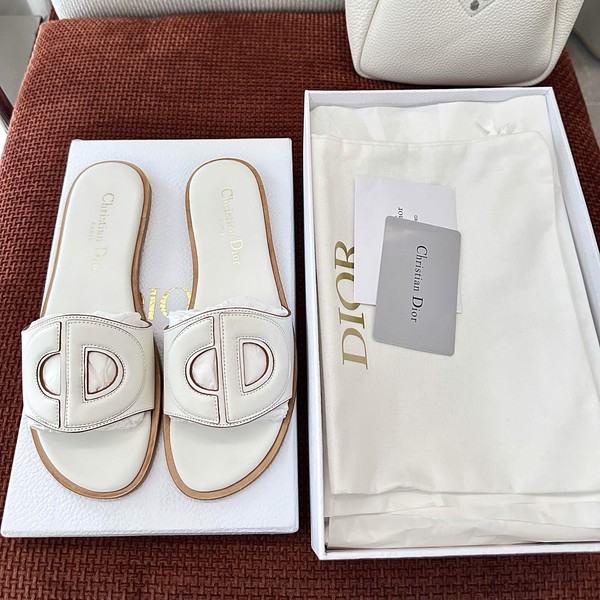 디올 디클럽 뮬 샌들