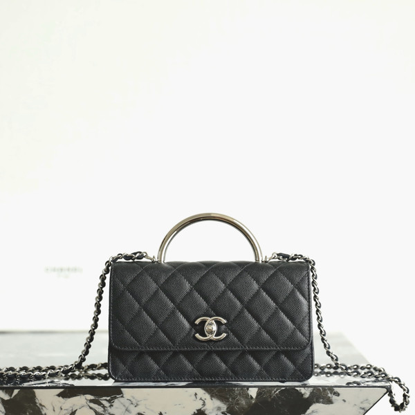 샤넬 25P 핸들 캐비어