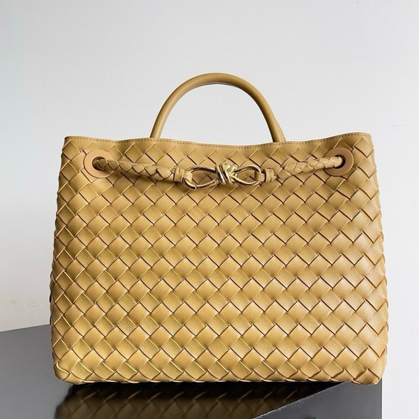 보테가베네타 안디아모 미디움 32