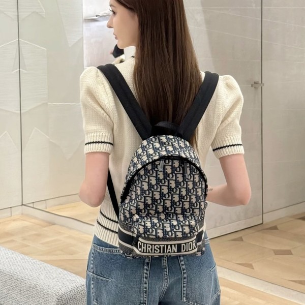 디올 오블리크 자카드 트래블 백팩