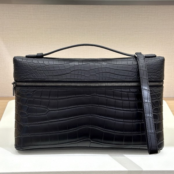 로로피아나 파우치 L29