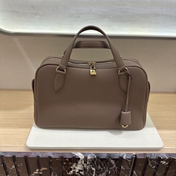 로로피아나 니들 볼링 백