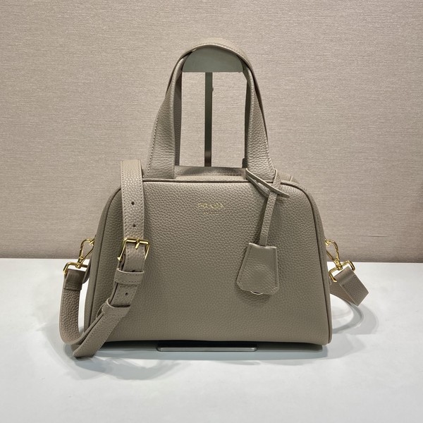 프라다 레더 토트 1BB149