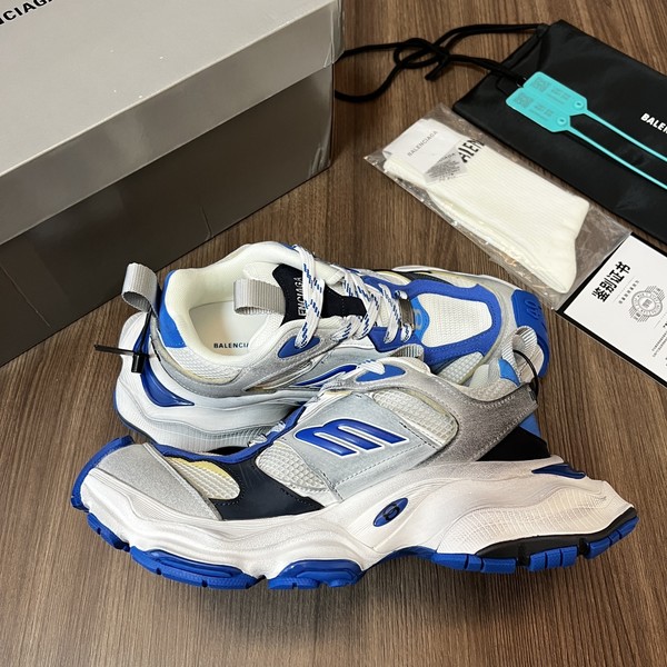 발렌시아가 카고 스니커즈