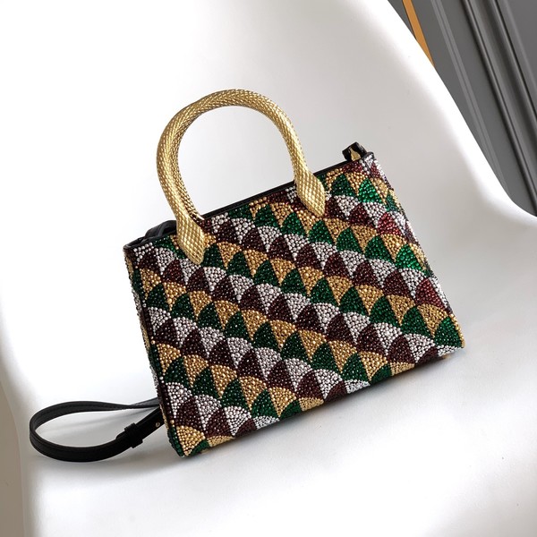 불가리 세르펜틴 임벨리시드 스웨이