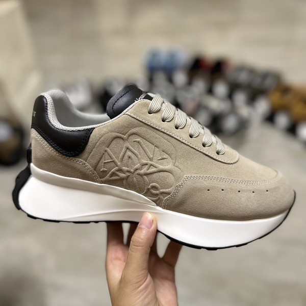 알렉산더 맥퀸  스프린트 러너