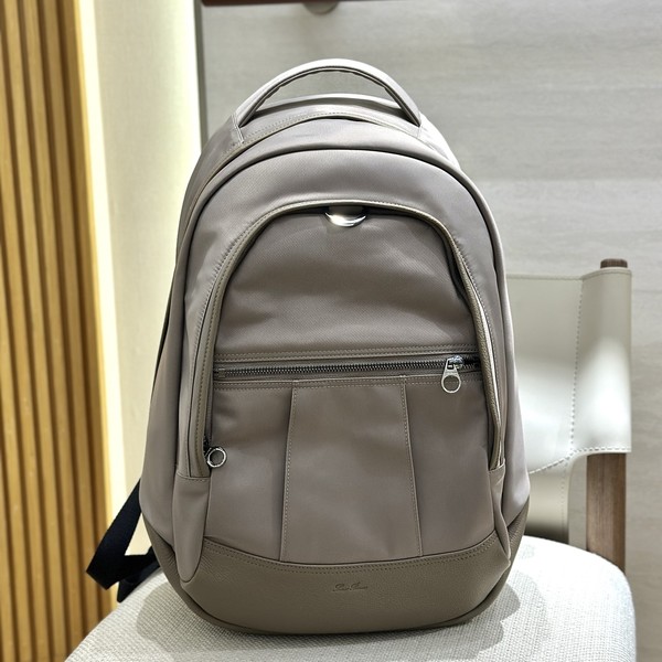 로로 피아나 파이오니어 백백