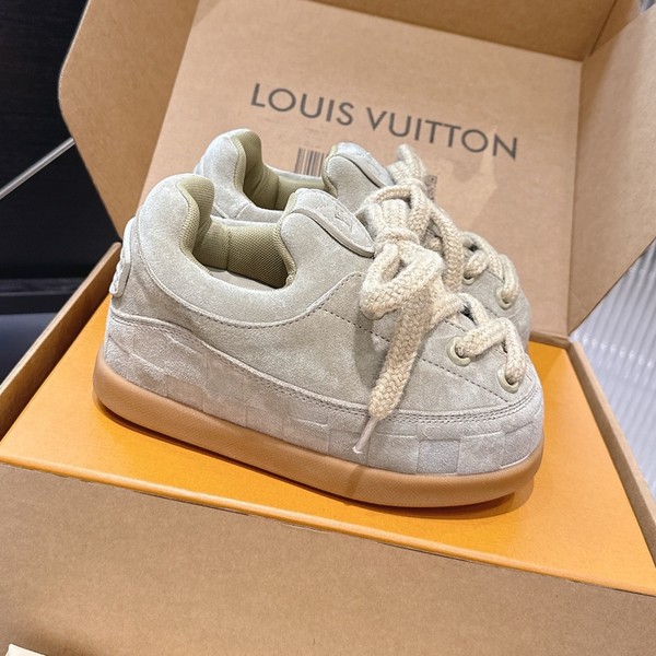 루이비통 예티 레이스 업