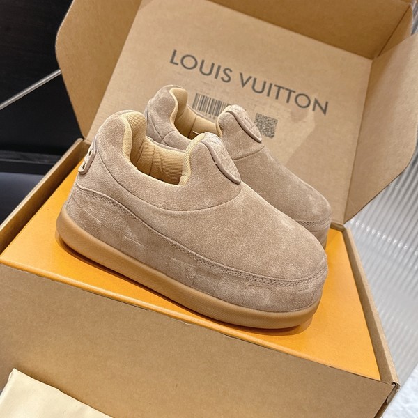 루이비통 예티 슬립온