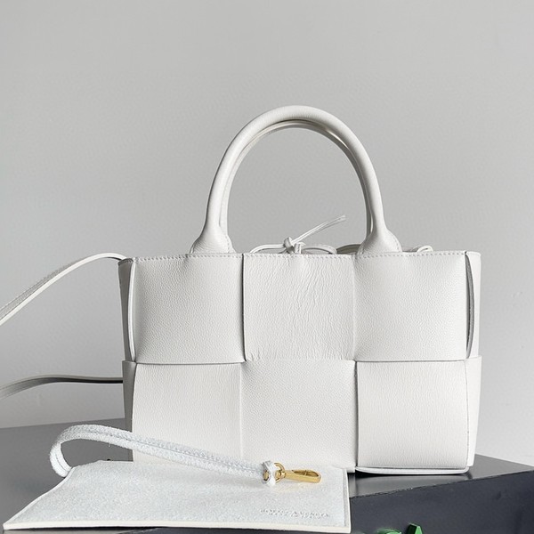 보테가 아르코 미니 709337 25cm