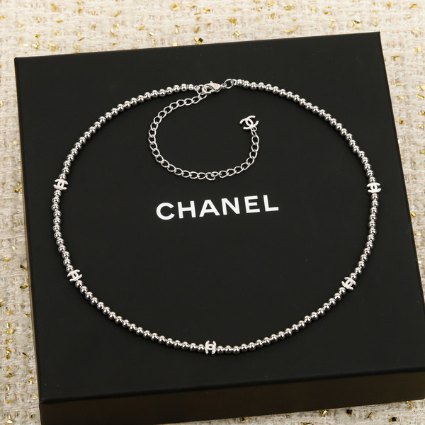 샤넬  CC로고 구슬 은장 목걸이