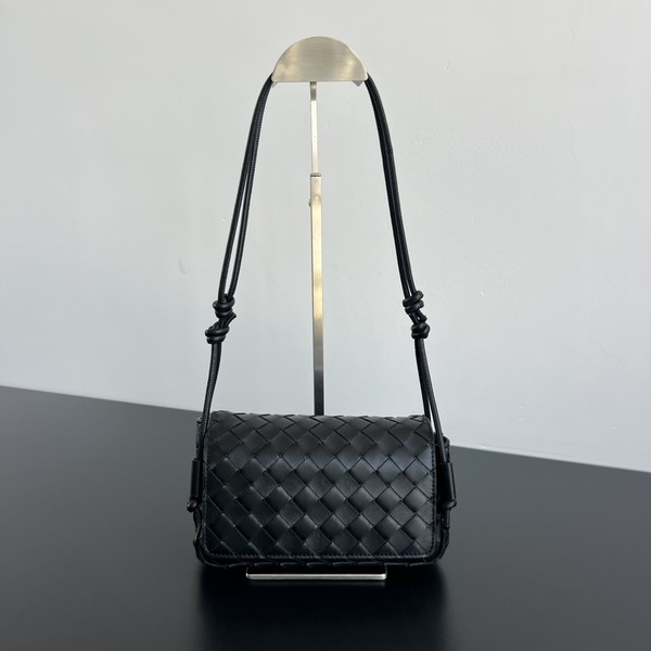 보테가베네타 노투르노 843893