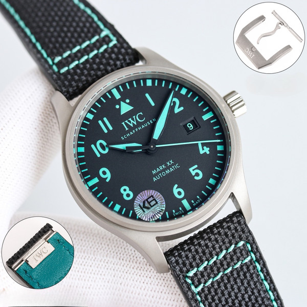 IWC 마크20 파트루이유스위스 티타늄 블랙나일론스트랩 IW328209