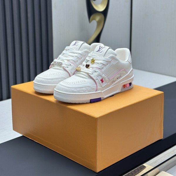 루이비통 LV 트레이너 스니커즈