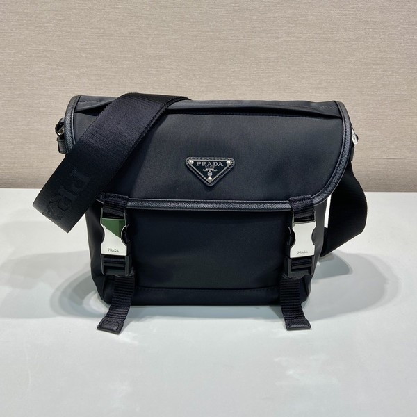 프라다 리나일론 크로스 2VD066