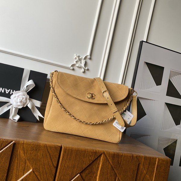 샤넬 26SS 스웨이드 체인 숄더 AS5883 (최신상)