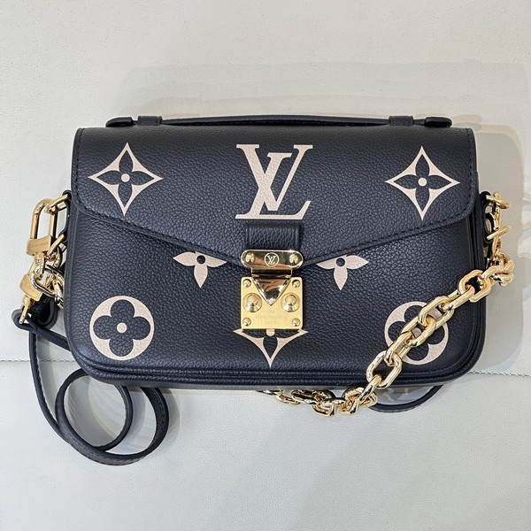 루이비통 포쉐트 메티스 이스트 웨스트 M46596