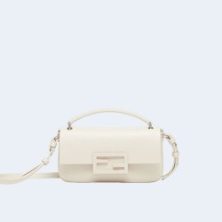 펜디 바게트 폰 파우치 올 화이트