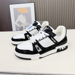 루이비통 LV 트레이너 스니커즈 모노그램 데님 블랙