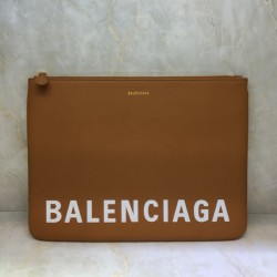 발렌시아가 클러치