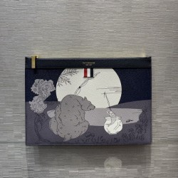 톰브라운 클러치