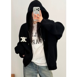 C 트리옹프 자수 집업