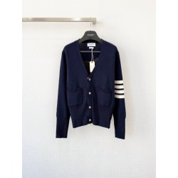 톰브라운 루나 뉴 이어 울 4-바 인타르시아 카디건