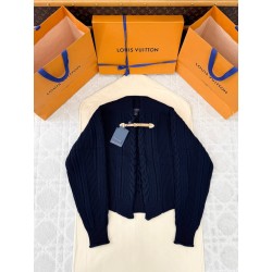 루이비통 스트랩 프런트 케이블 니트 가디건