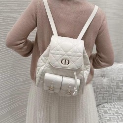 디올 카로 백팩 미디엄 화이트