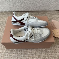 미우미우 25FW 김나지움 스니커즈