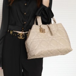 디올 뚜주흐백 미디엄